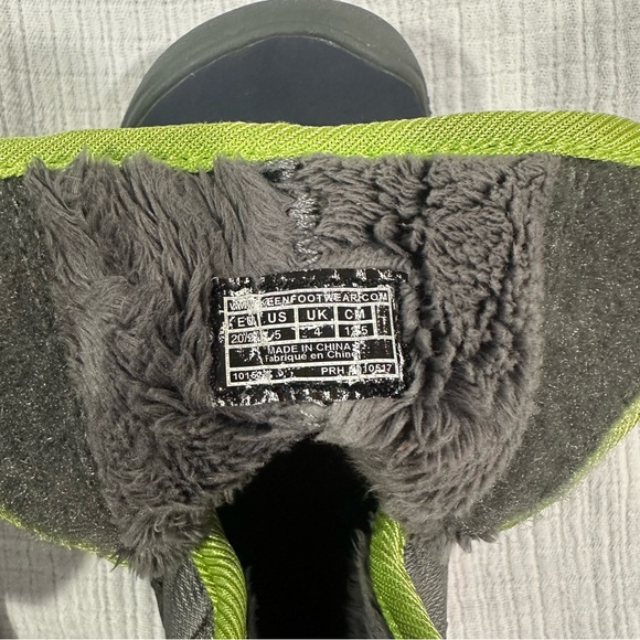 Keen Kids' Green and Navy Snow Boots - Picture 8 of 9